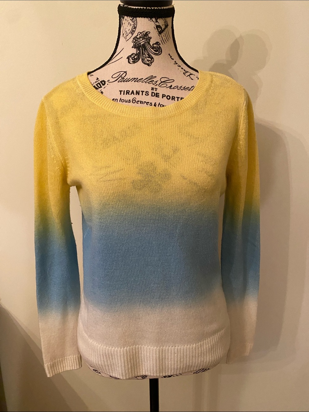 Charli 100% cashmere summer weight sweater Colour Block Size XS FITS LARGER EUC
